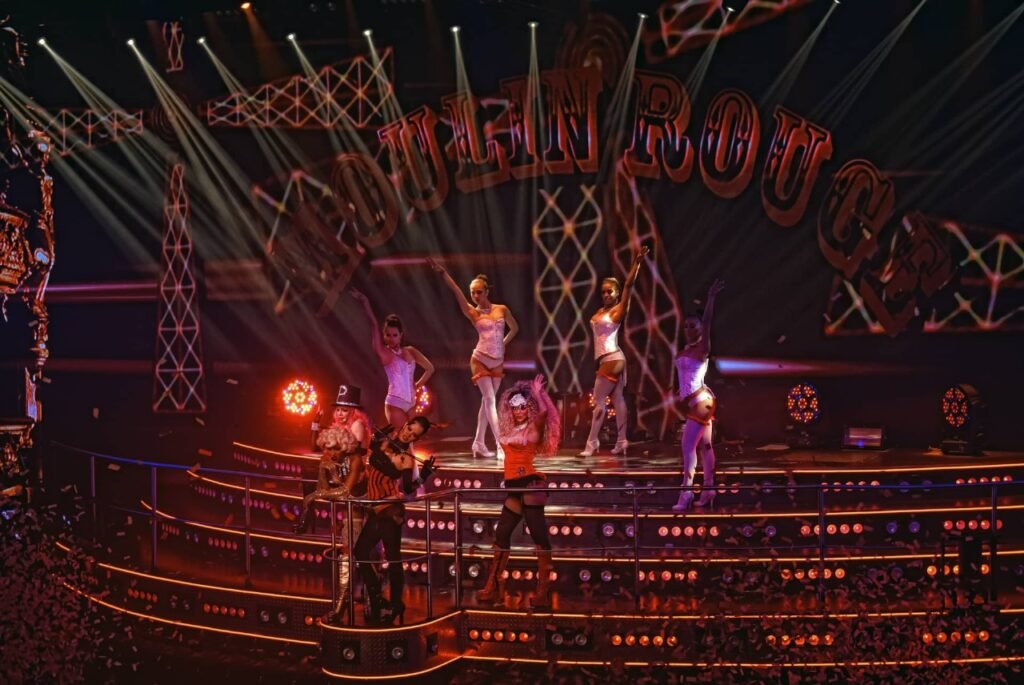 Coco Bongo Front Row