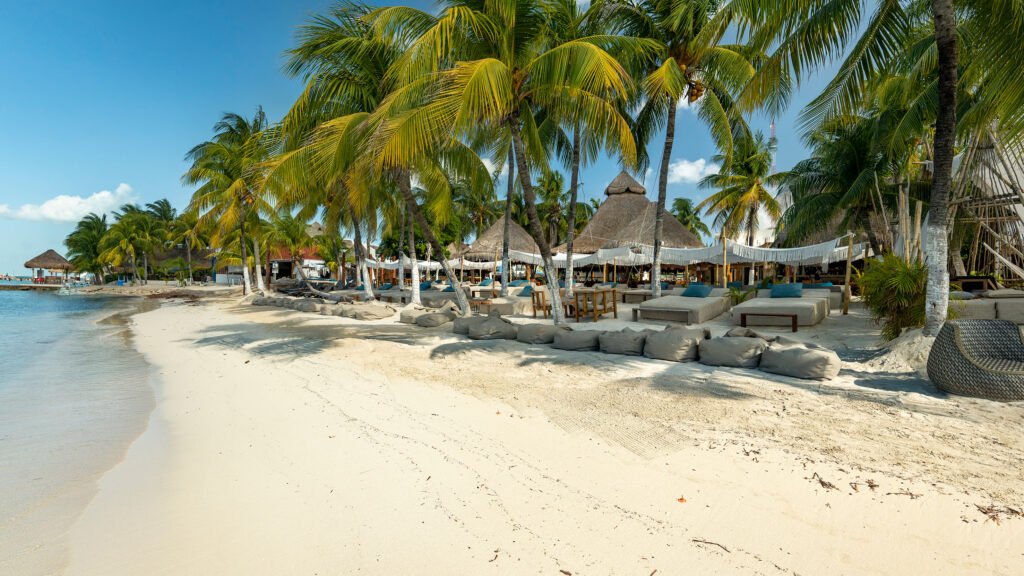 Isla Mujeres Catamarán Plus Luxury