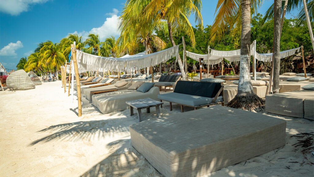 Isla Mujeres Catamarán Plus Luxury