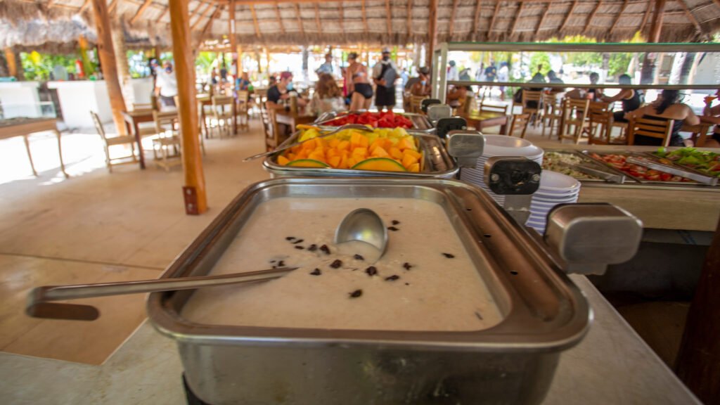 Isla Mujeres Catamarán Plus Luxury