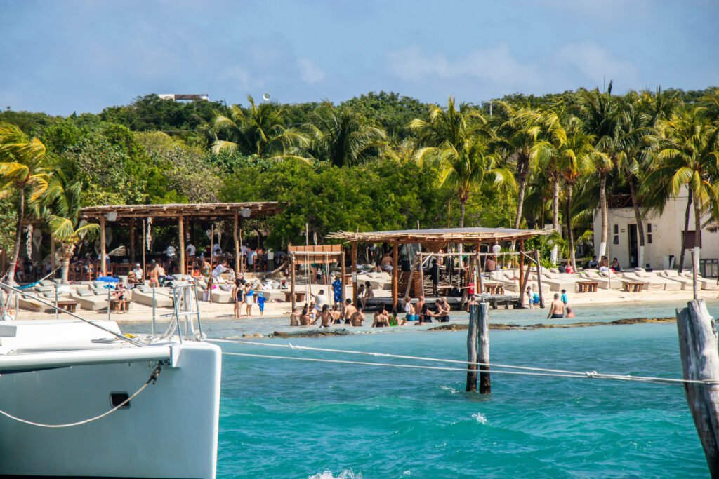 Isla Mujeres Catamarán Plus Luxury