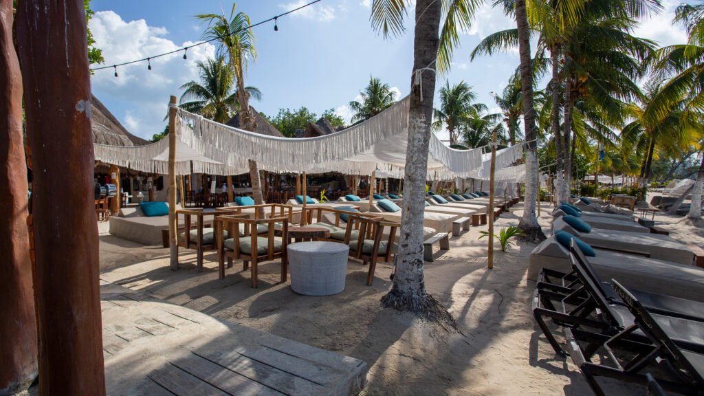 Isla Mujeres Catamarán Plus Luxury